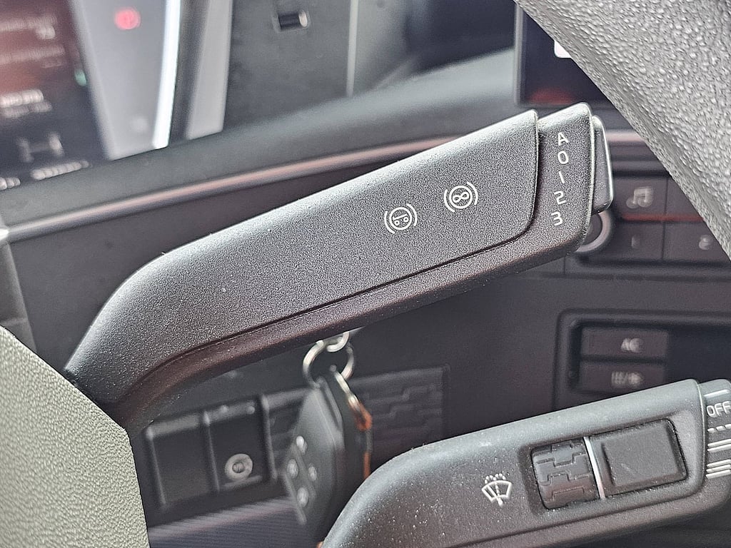 Heavy machinery product image - Image 12 of 16