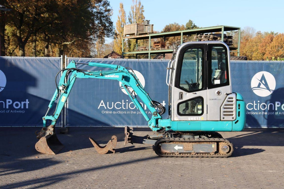 Mini excavator Sunward SWE17B Diesel 2018 2018 Sunward SWE17B 2018 1 image 2