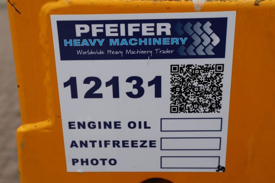Haulotte Compact 10 Electric, 10m Working Height, 450kg Cap 2011 HAULOTTE - Compact 10 - 61855 Compact 10 Electric, 10m Wo...