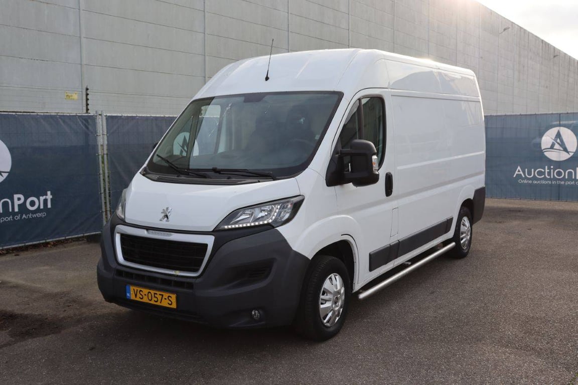 Peugeot Boxer Diesel 2016 Van 2016 Peugeot 2016 1 image 9