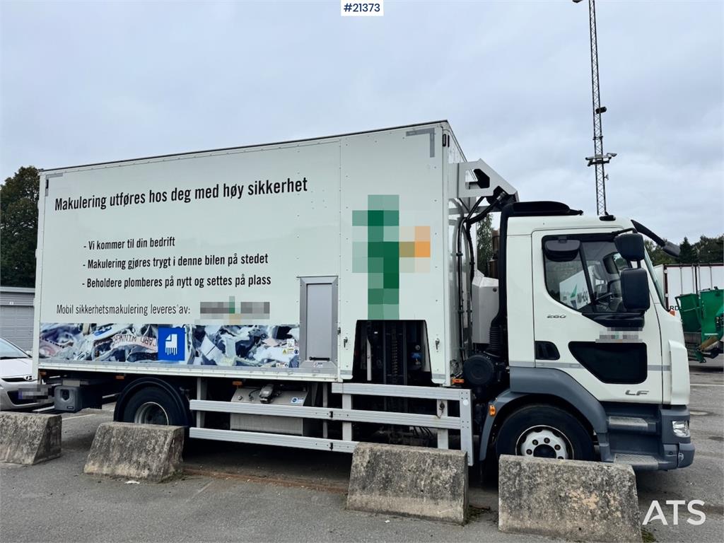 DAF LF260 Shredder Truck. 37,000 km! Must See! 2020 21373 DAF LF260 Shredder Truck. 37,000 km! Must See! 2020 1 image 5