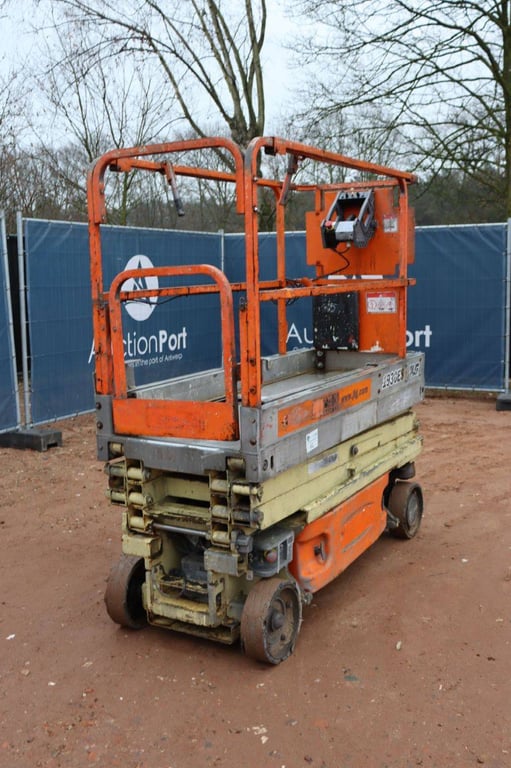 JLG 1930 ES Electric Scissor Lift 7.8m 2008 2008 1930 ES 2008 1 Scissor Lifts image 9