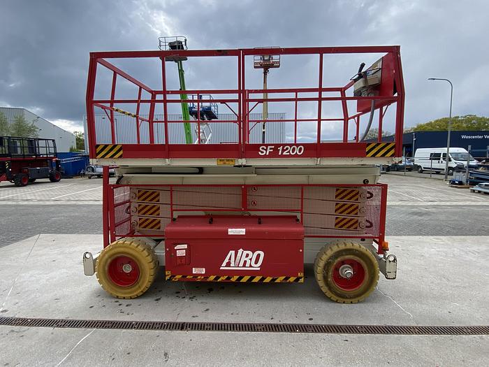 2002 Airo SF1200, Schaarhoogwerker, 14 meter 2002 SF0202070 AIRO SF1200, Schaarhoogwerker, 14 meter 2002 1 image 4