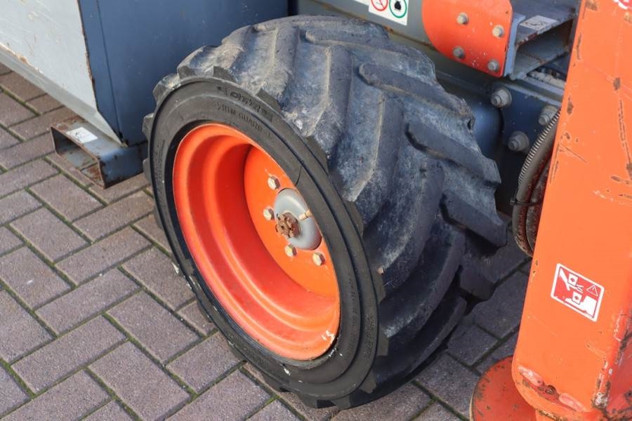 SkyJack SJ6826 Diesel, 4x4 Drive, 10m Working Height, 567k 2014 SKYJACK - SJ6826 - 62024 SJ6826 Diesel, 4x4 Drive, 10m Wor...