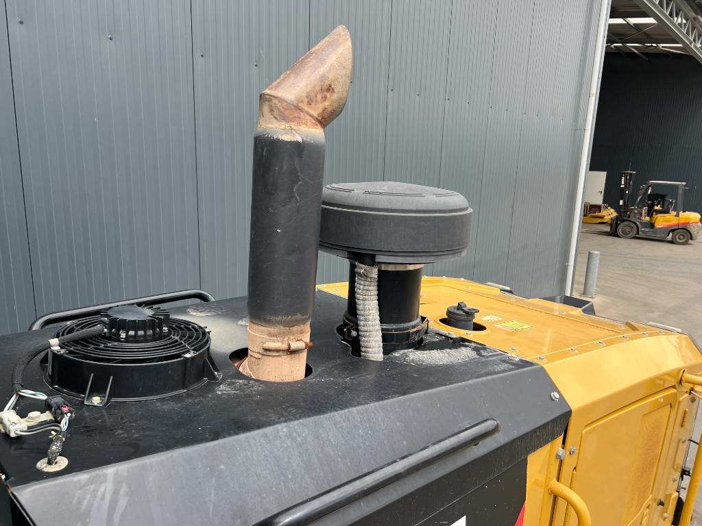 CAT 140M2 AWD 2012 207182 140M2 AWD 2012 1 Motor graders image 6