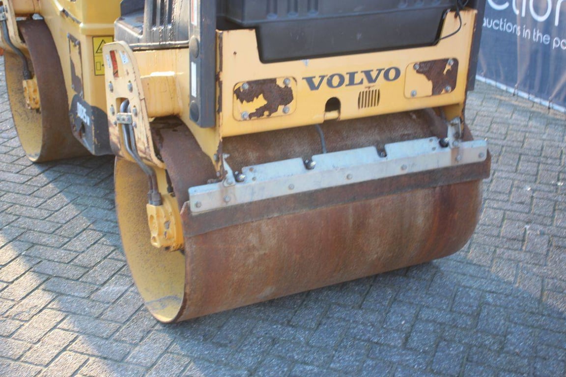 Tandem roller Volvo DD25 Diesel 24.8kW 2015 2015 DD25 2015 1 image 15