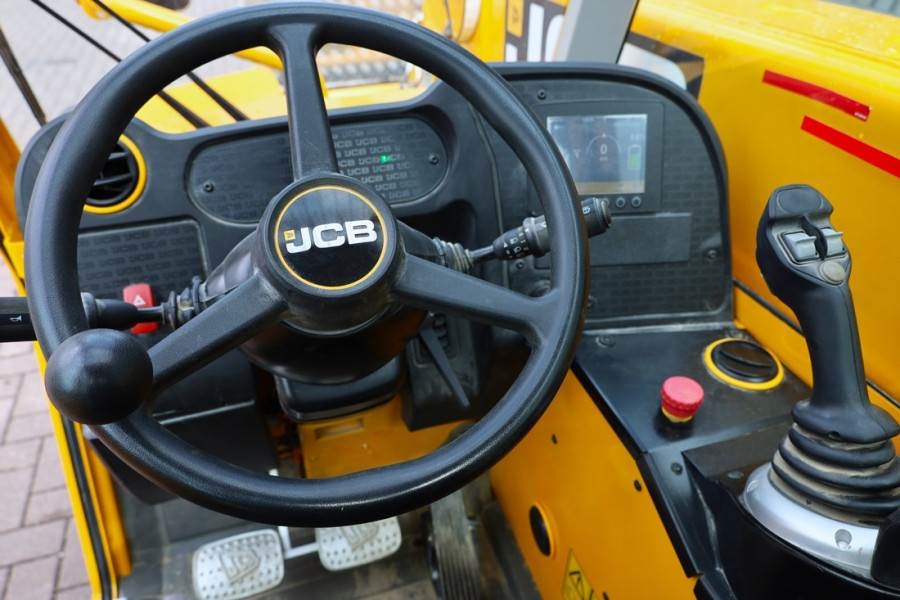 JCB 525-60E Guarantee! Fully Electric, 2500kg Capacity 2022 JCB - 525-60E - 63190 525-60E Guarantee! Fully Electric, 2500k...