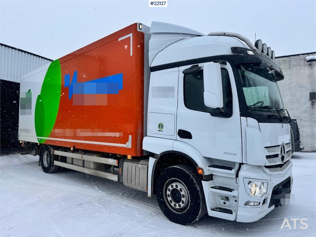 Mercedes-Benz Actros 1833 2023 22127 Actros 1833 2023 1 image 10