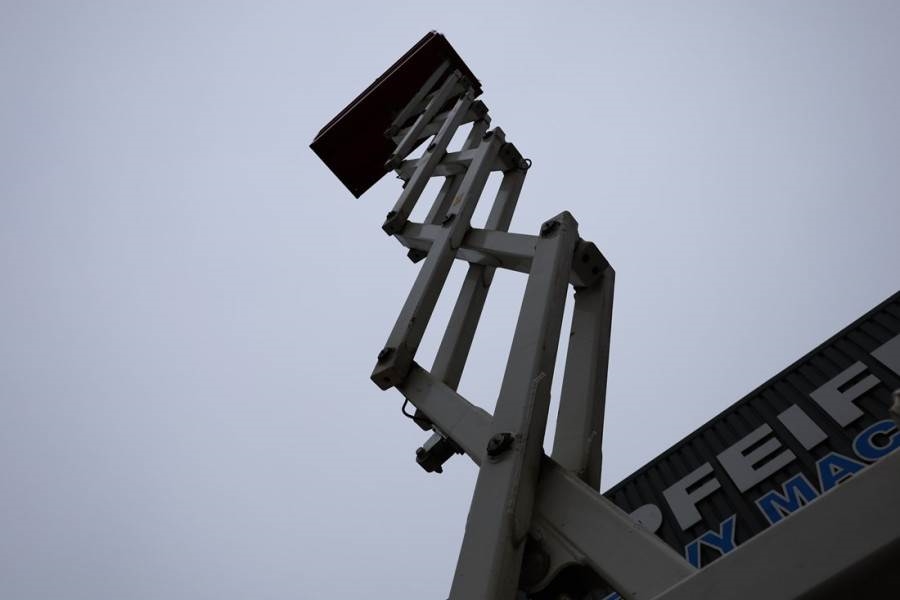 Holland Lift Ecostar HL-9710 Electric, 12m Working Height, 325k 2014 HOLLAND LIFT - Ecostar HL-9710 - 63511 Holland lift E...
