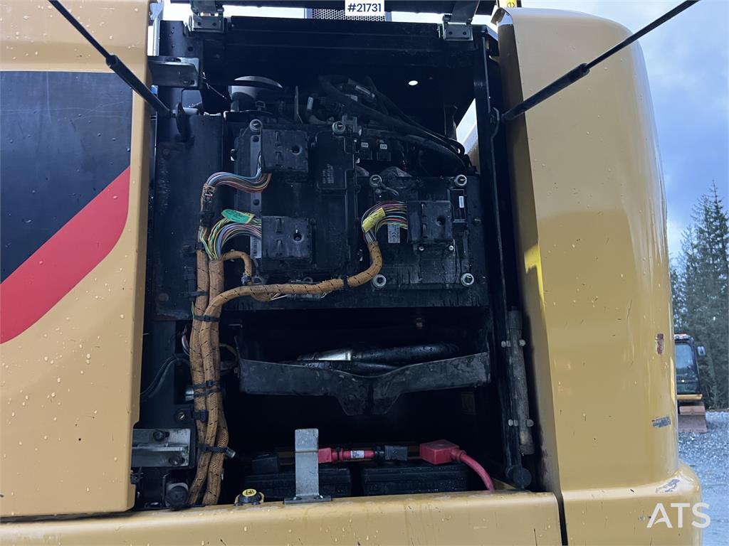 Heavy machinery product image - Image 13 of 15