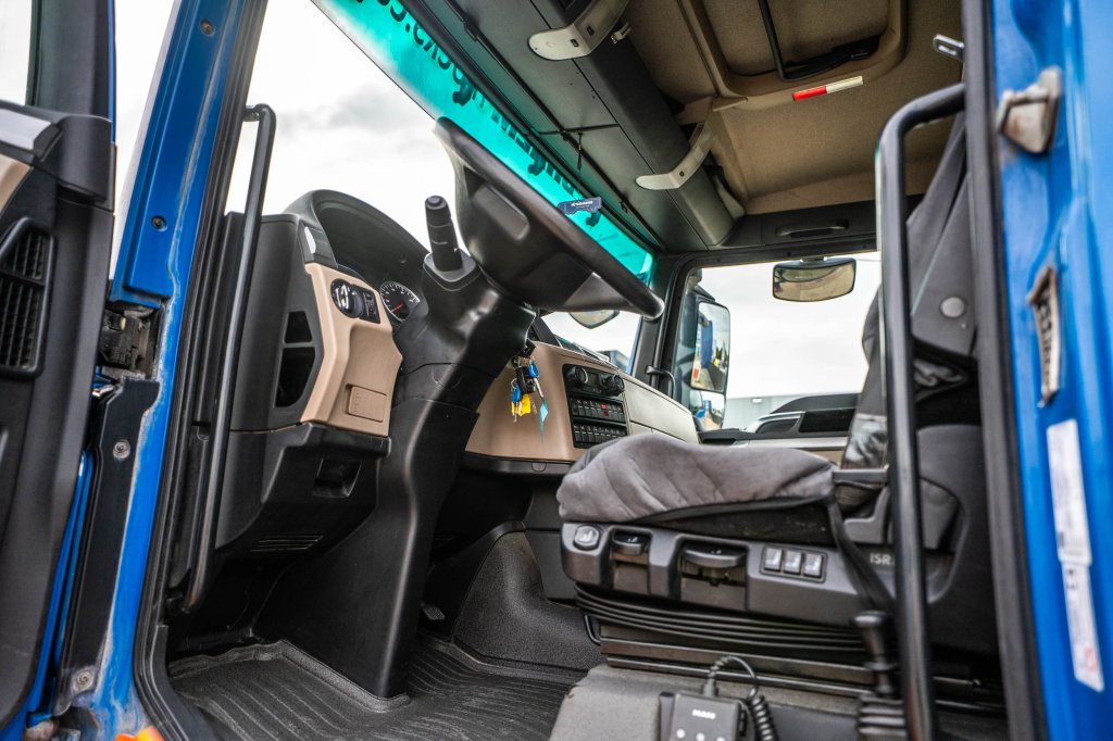 MAN TGX 26.580 XL BLS+INTARDER+BIG AXLES+HYDR. 2017 E64742 TGX 26.580 XL BLS+INTARDER+BIG AXLES+HYDR. 2017 1 image 12