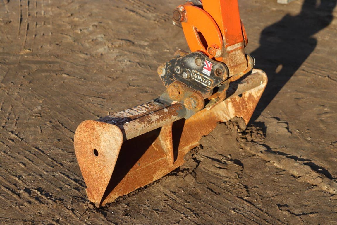 Mini excavator Kubota U10-3 Diesel 7.4kW 2016 2016 U10-3 2016 1 image 11