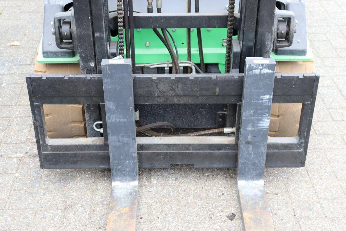 CESAB B420 Electric Forklift 2000kg 2017 2017 Cesab B420 2017 1 Forklift image 10