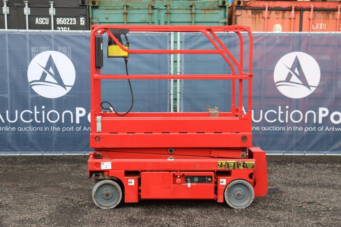 Scissor lift Haulotte Optimum 6 Electric 6.45m 2009 2009 Optimum 6 2009 1 Scissor Lifts image 2