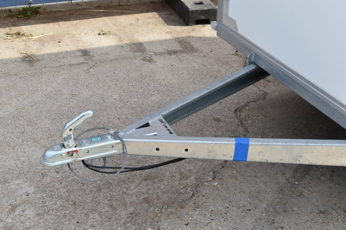 Closed Trailer Kerenzo 750kg 300x150x180cm New KERENZO 0 image 10