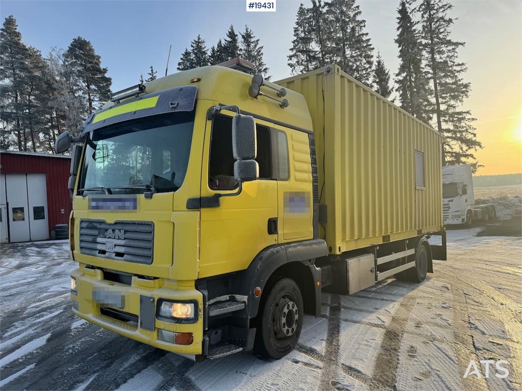 MAN TGM 15.280 Container truck w/ Driving bridges. 2007 19431 TGM 15.280 Container w/ Driving bridges. 2007 1 image 12