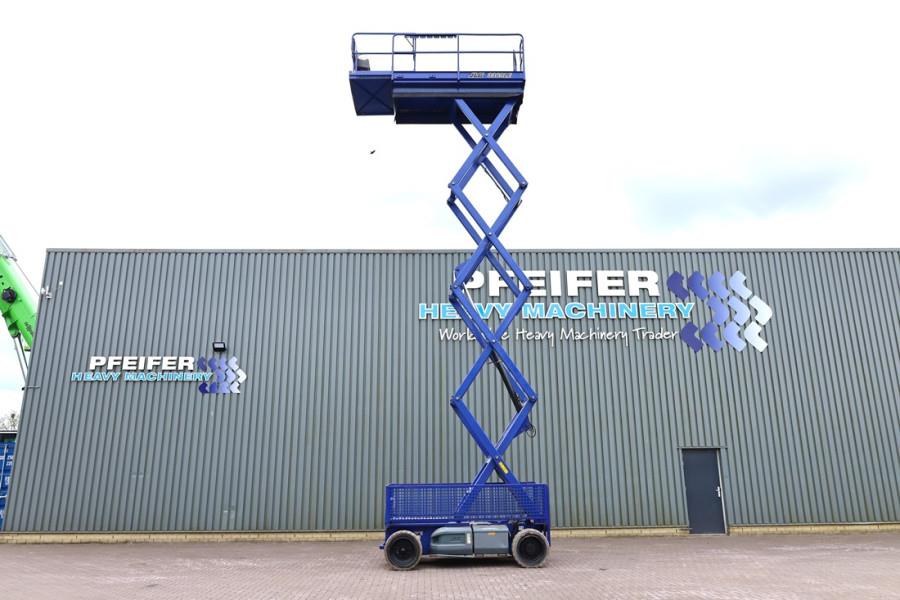 JLG 3369LE Electric, 12m Working Height, 450kg Capacit 2008 JLG - 3369LE - 90065 3369LE Electric, 12m Working Height, 450k...