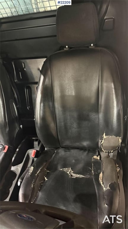 Ford Transit Connect van. Low km condition! 2015 22209 Transit Connect van. Low km condition! 2015 1 image 13