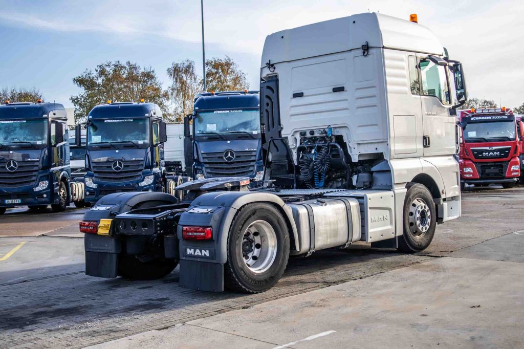 MAN TGX 18.440 XLX BLS + INTARDER 2016 E58923 TGX 18.440 XLX BLS + INTARDER 2016 1 image 4