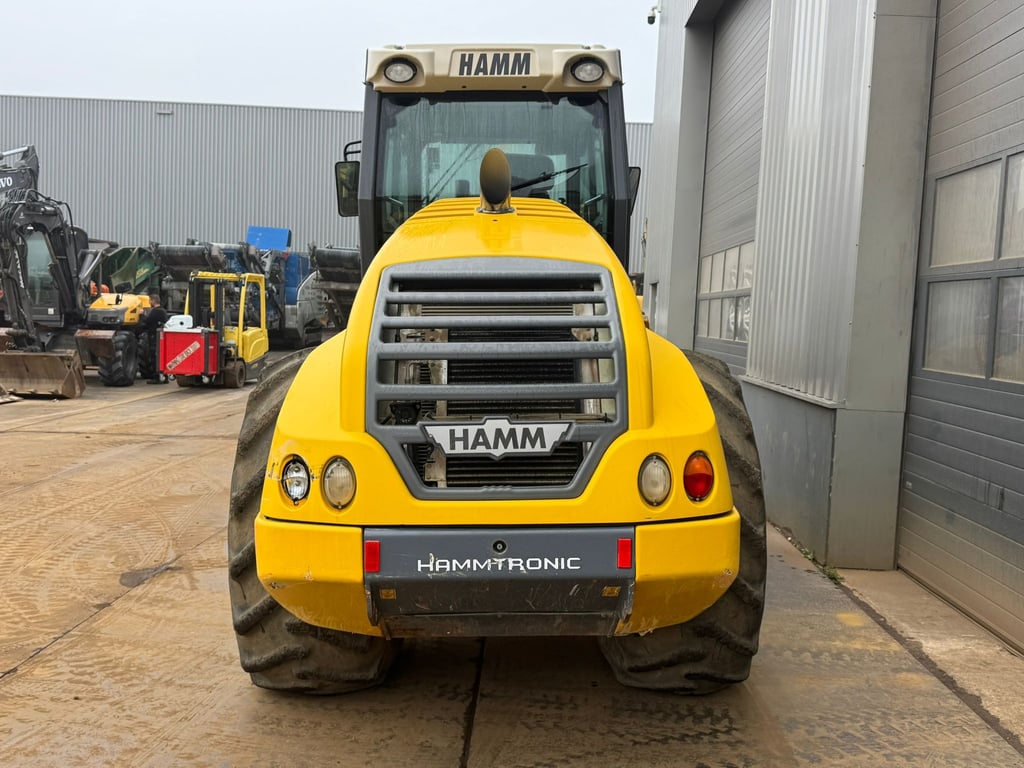 Hamm H13i Padfoot compactor 2016 00033612 H13i Padfoot compactor 2016 1 image 4
