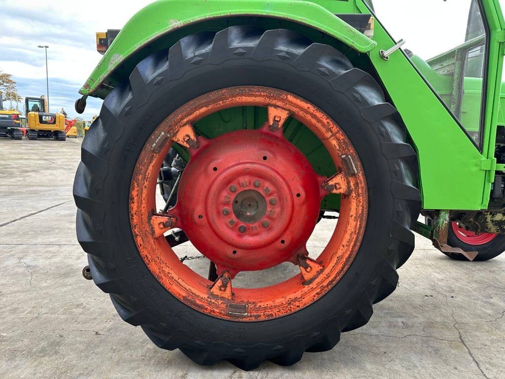 Agricultural tractor Deutz D5206 Diesel 51 hp 1978 1978 D5206 1978 1 Tractor Units image 10
