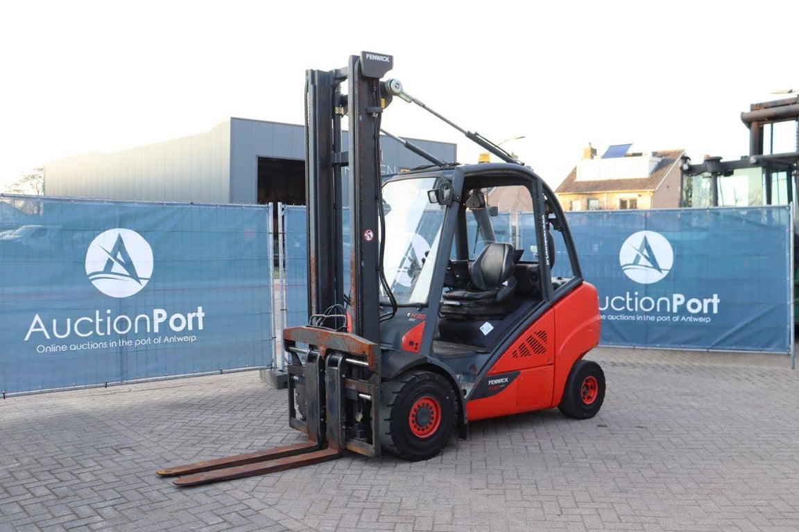 Forklift Linde H30D-02 Diesel 3000kg 2013 2013 Fenwick-Linde H30D-02 2013 1 Forklift image 9