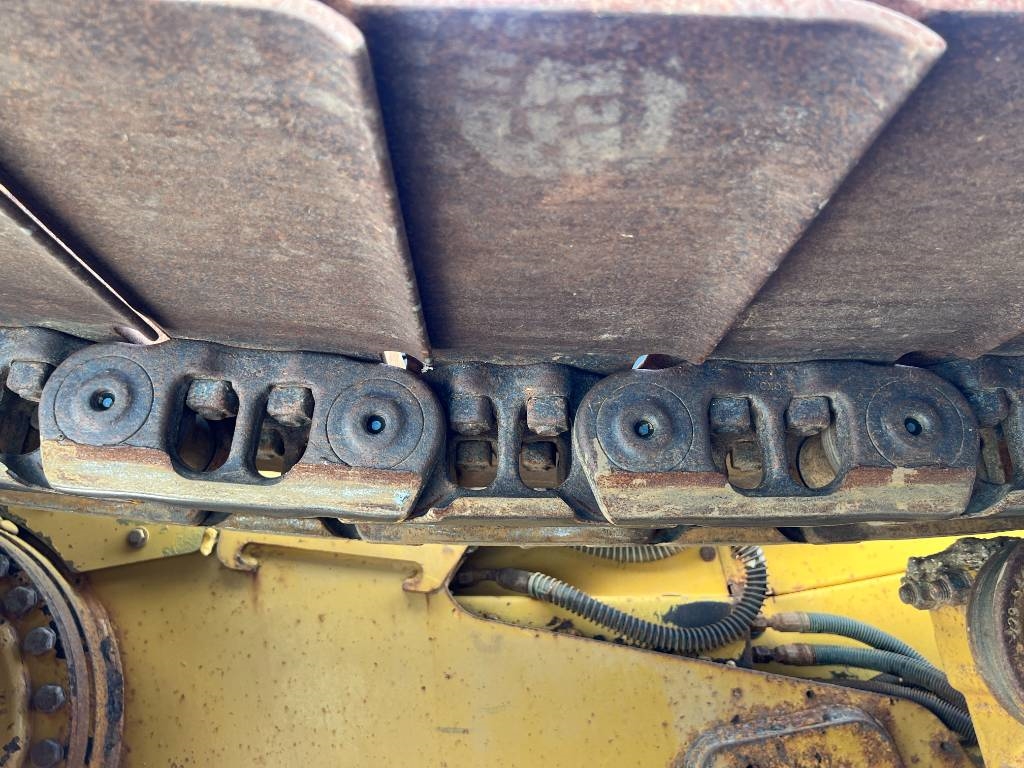 CAT D6N LGP 2016 208862 D6N LGP 2016 1 Dozers image 14