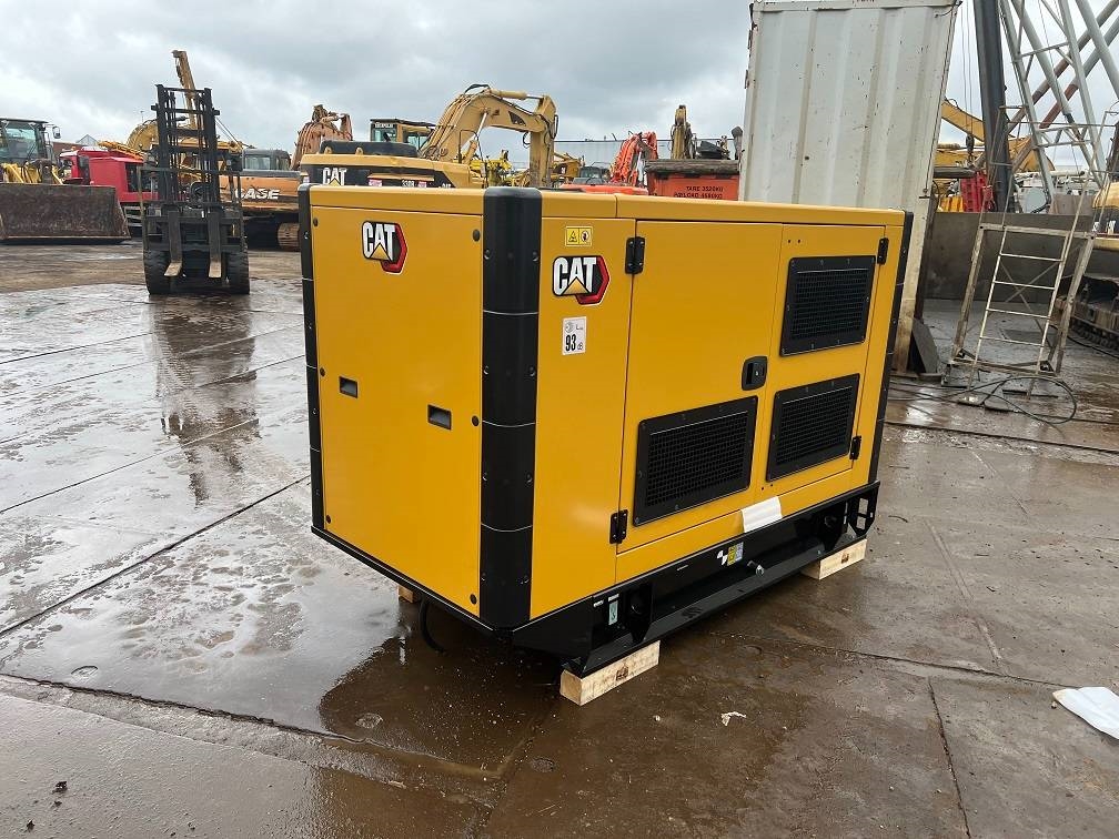 CAT DE 88 E0 (80KVA 64KW) new unused 2022 5027 DE 88 E0 (80KVA 64KW) new unused 2022 1 Generators image 3