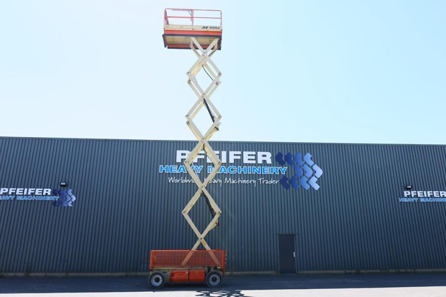 JLG 4069LE Electric, 14.2m Working Height, 360kg Capac 2008 JLG - 4069LE - 90287 4069LE Electric, 14.2m Working Height, 36...