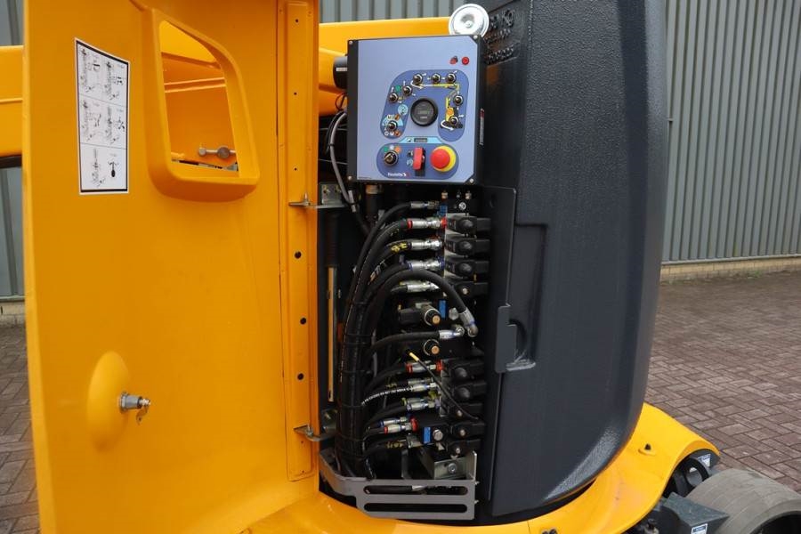 Haulotte HA12CJ+ Guarantee! Electric, 12 m Working Height, 2025 HAULOTTE - HA12CJ+ - 63772 HA12CJ+ Guarantee! Electric, 12...