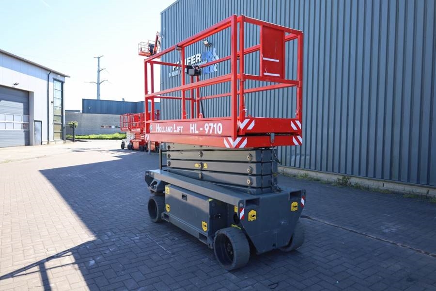 Holland Lift Ecostar HL-9710 Electric, 12m Working Height, 325k 2013 HOLLAND LIFT - Ecostar HL-9710 - 63521 Holland lift E...