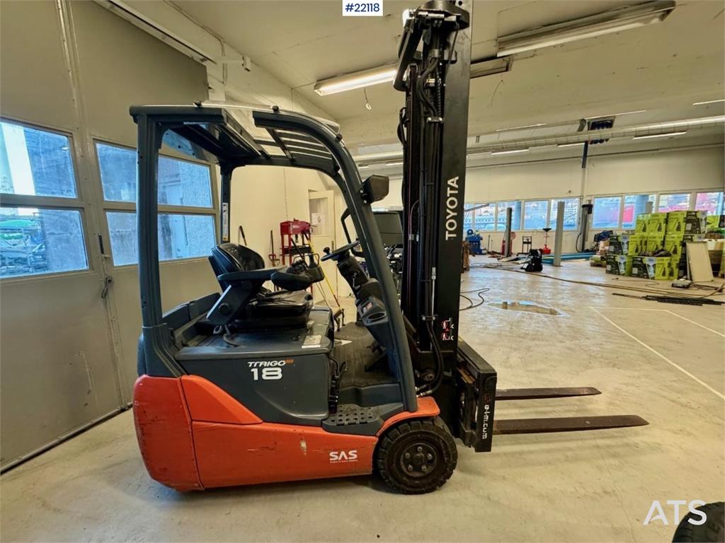 Toyota 8FBEKT18 electric forklift 2014 22118 8FBEKT18 electric forklift 2014 1 Forklift image 20