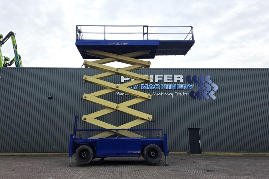 JLG 210-25 Diesel, 4x4 Drive, 23m Working Height, 1000 2008 JLG - 210-25 - 90378 210-25 Diesel, 4x4 Drive, 23m Working Hei...