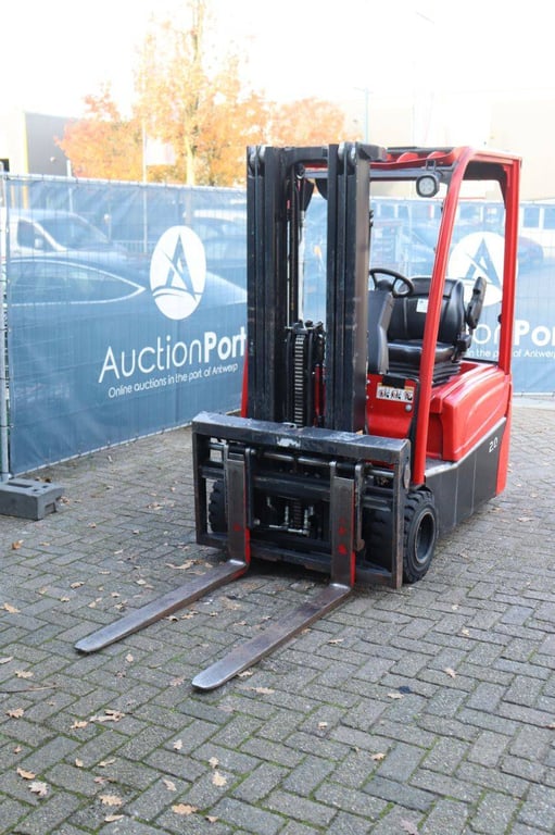 Hyster J2.0XNT MWB Electric Forklift 1520kg 4.6m 2013 2013 J2.0XNT MWB 2013 1 Forklift image 9