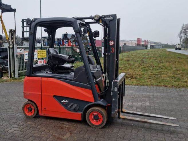 Linde E16PH 2017 ES0017 E16PH 2017 1 Forklift image 4