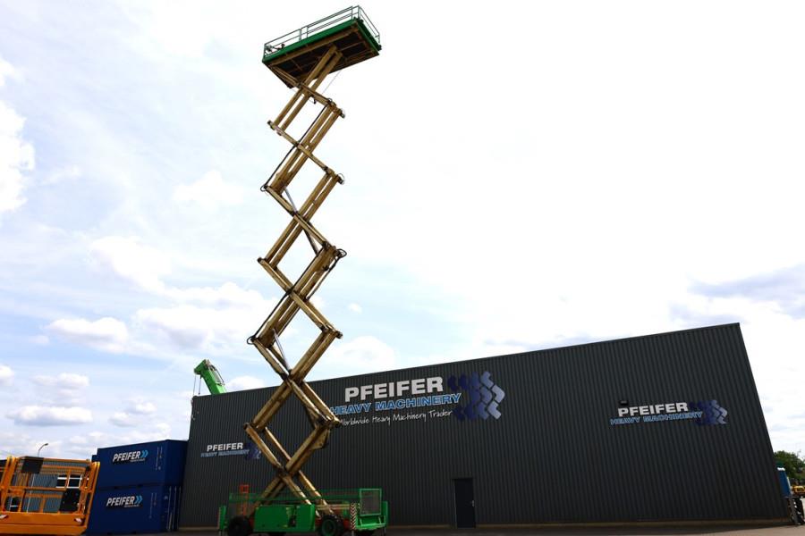 Holland Lift Megastar G-320DL30-4WDS/N Diesel, 4x4x4 Drive, 34m 2007 HOLLAND LIFT - Megastar G-320DL30-4WDS/N - 90085 Holl...