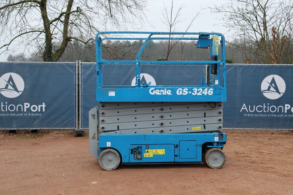 Scissor Lift Genie GS-3246 Electric 11.8m GS-3246 1 Scissor Lifts image 2