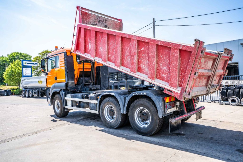 MAN TGS 33.440 BB TIPPER / TRACTOR 2010 E63835 TGS 33.440 BB TIPPER / TRACTOR 2010 1 Tractor Units image 5