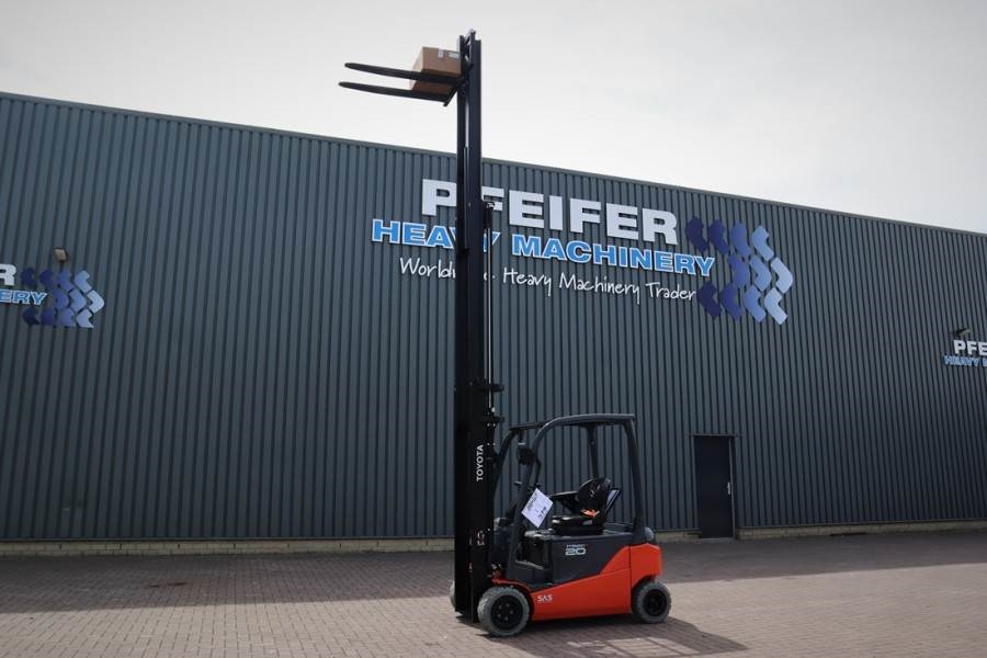 Heavy machinery product image - Image 3 of 30