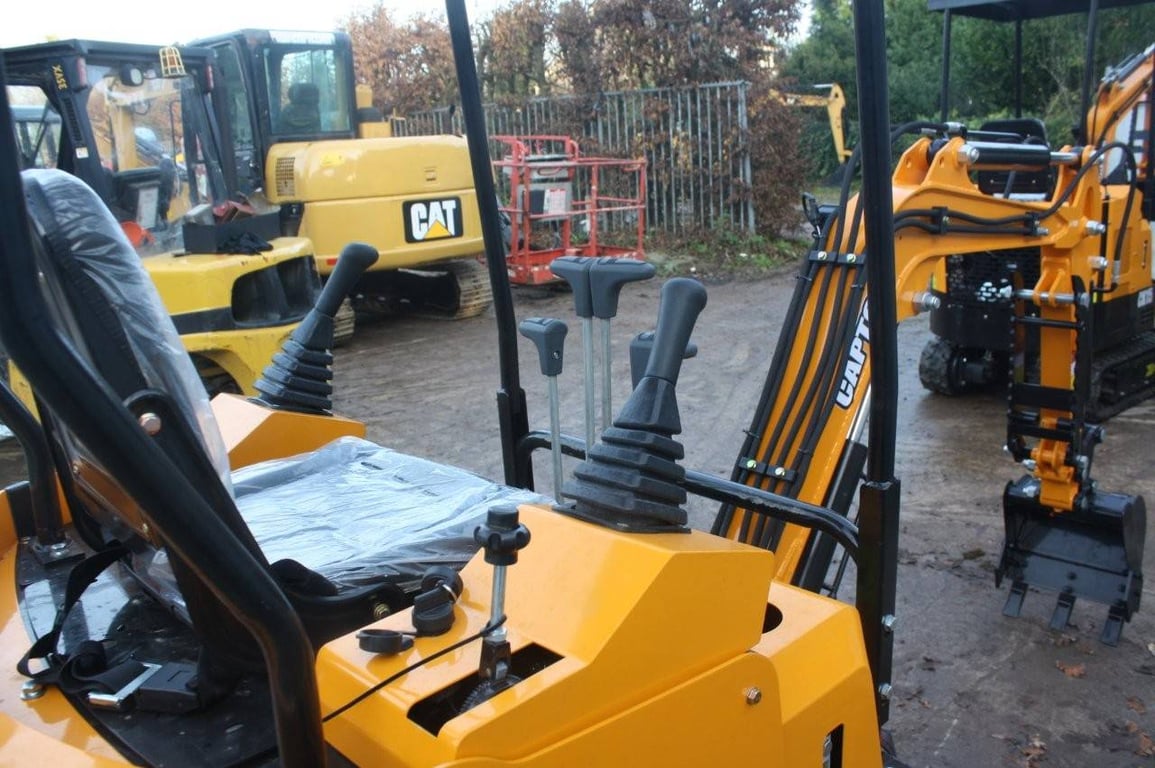 Mini excavator Captok 15 Petrol 2025 2025 Captok 15 2025 1 image 12