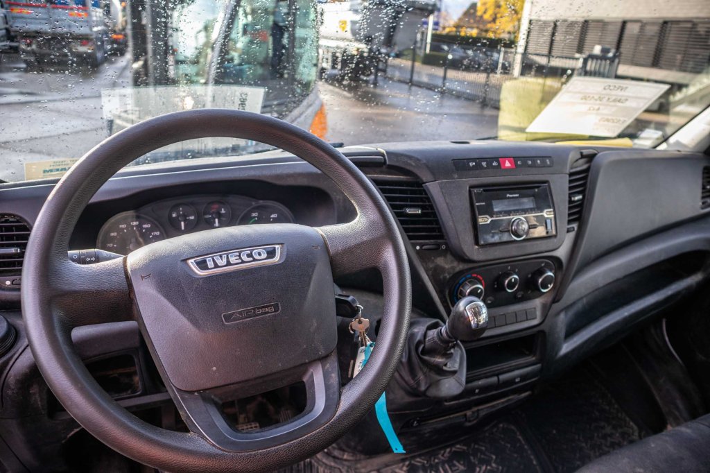 IVECO DAILY 35C150-DOKA 2016 E62963 DAILY 35C150-DOKA 2016 1 image 9