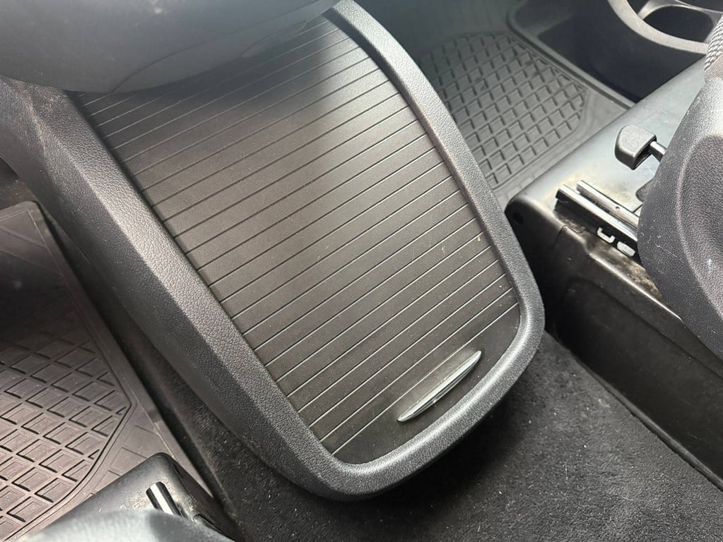 Mercedes-Benz V250 d Automatic Diesel 2020 2020 V-Klasse (W447) _ V250 d Automatic 2020 1 image 15