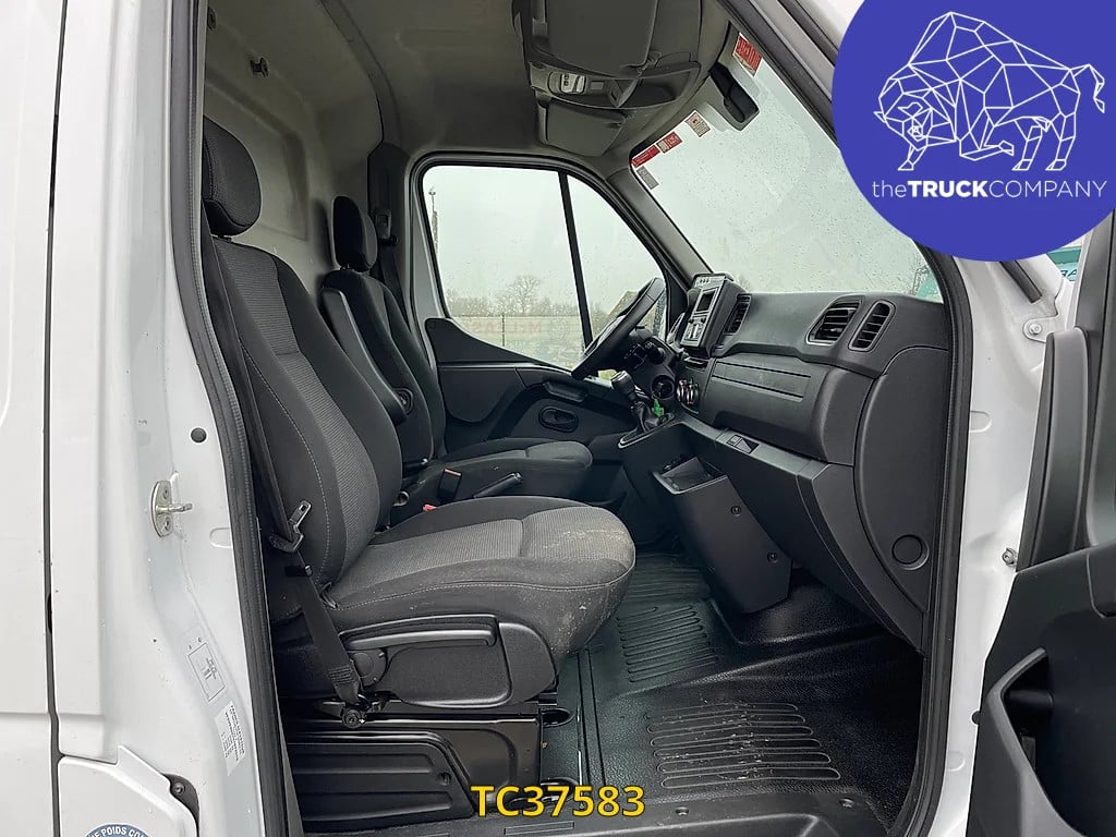 Renault Master 145 2021 TC37583 Renault Master 145 2021 1 image 4