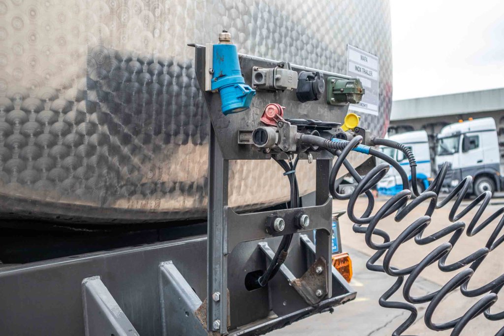 MAFA SAL 40.24/95e-INOX 29.000 L (no pump) 2018 E62309 Mafa SAL 40.24/95e-INOX 29.000 L (no pump) 2018 1 Concrete Mixer Pu...