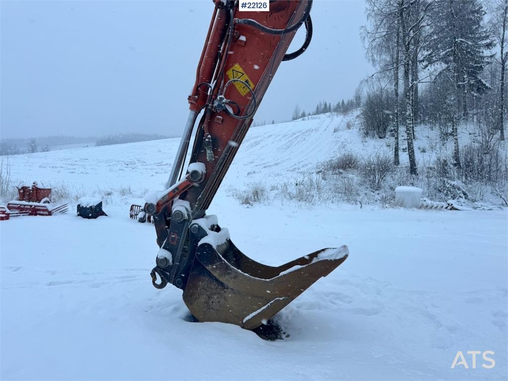 Hitachi ZX300LC-6 crawler excavator with digging bucket 2019 22126 ZX300LC-6 crawler excavator with digging bucket 2019 1 ...