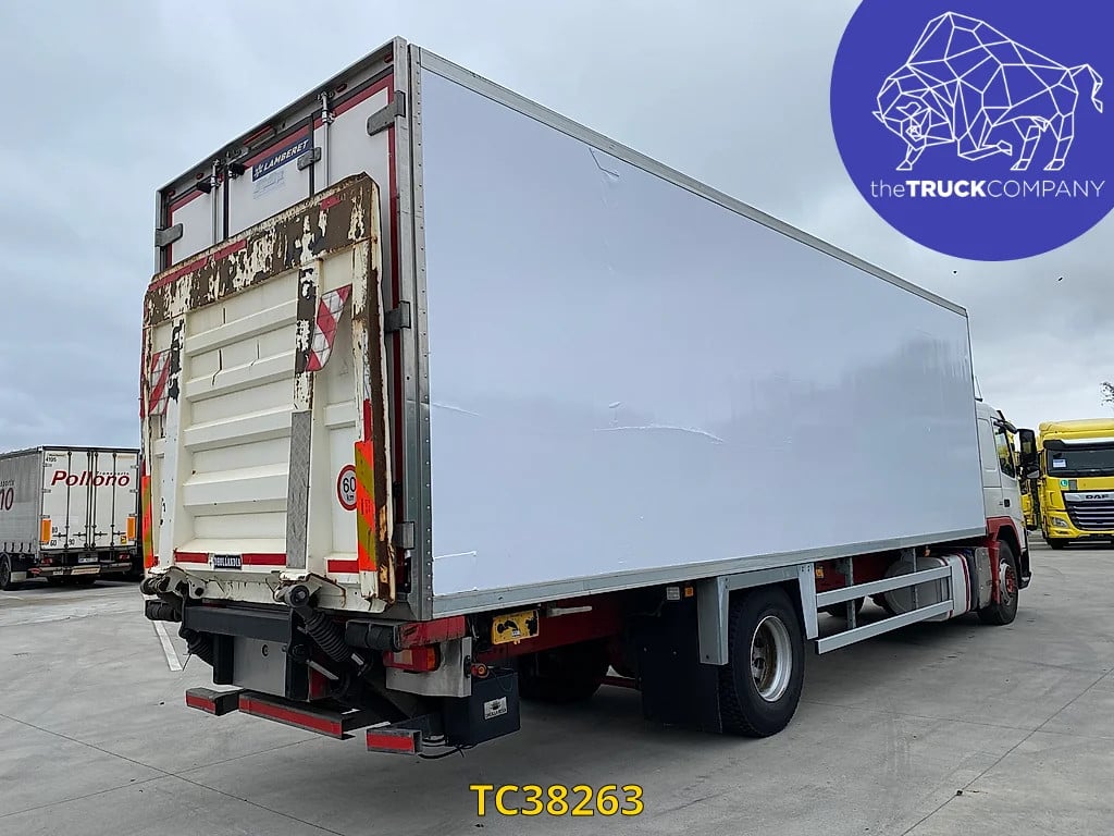 Volvo FM 330 2013 TC38263 FM 330 2013 1 image 4