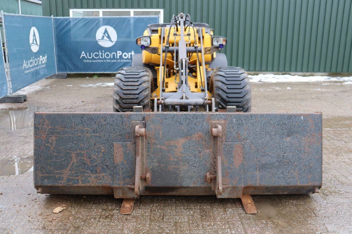 Wheel loader Volvo L25H Diesel 48kW 2019 2019 L25H 2019 1 image 8