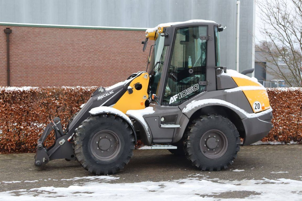 Heavy machinery product image - Image 1 of 1