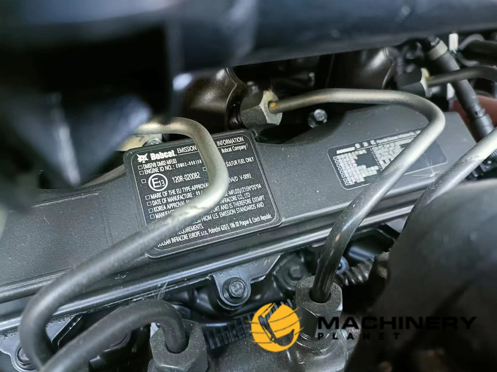 Bobcat S550 S550 2024 2 image 4