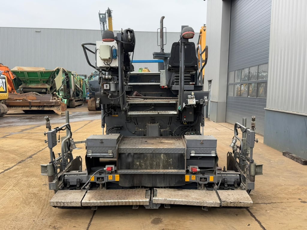 Heavy machinery product image - Image 6 of 15